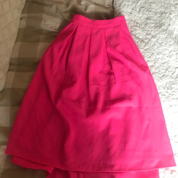 Forever 21 Pink skirt - Picture 1 of 3